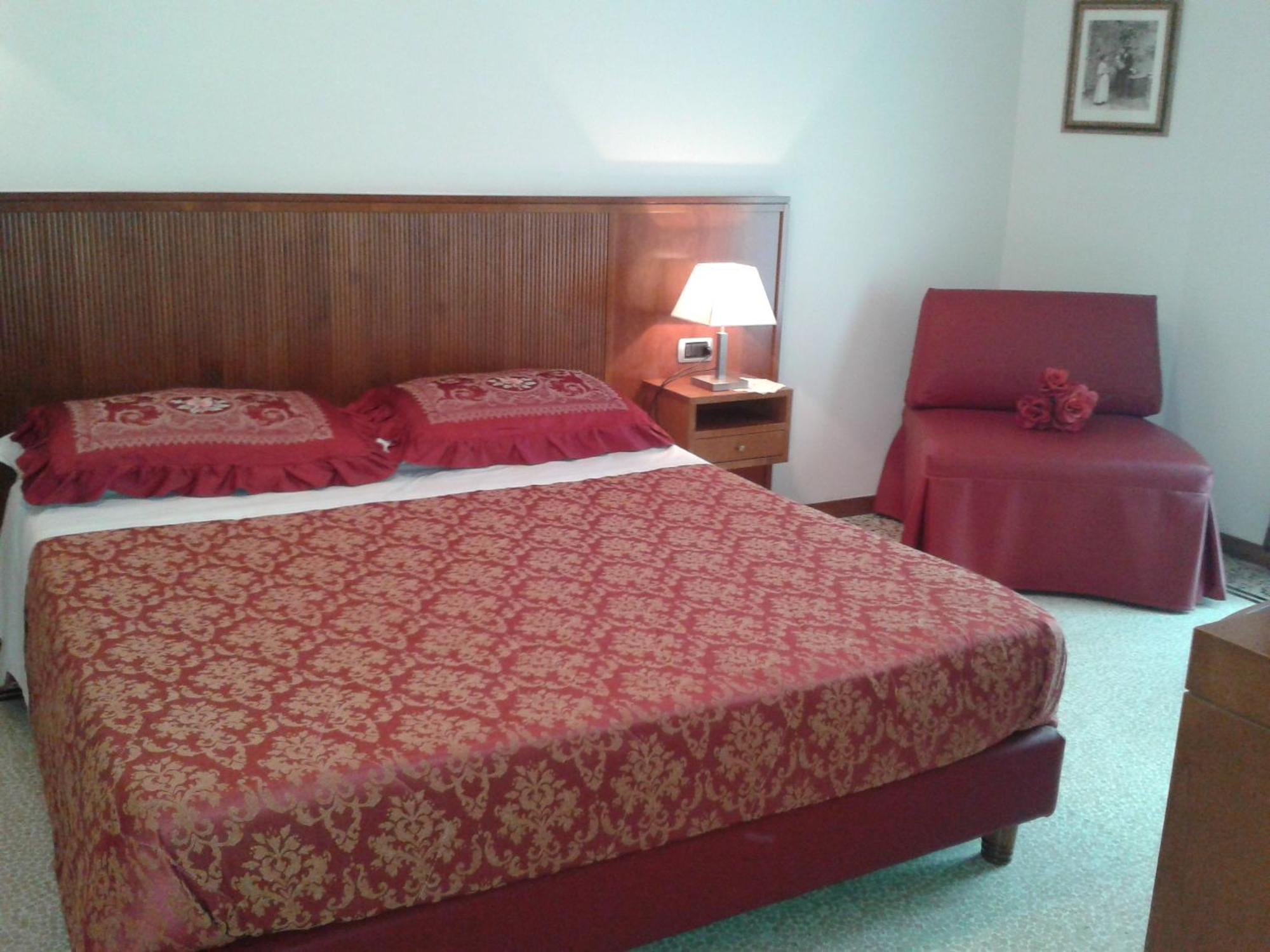 Hotel Nappo San Marzano sul Sarno Habitación foto